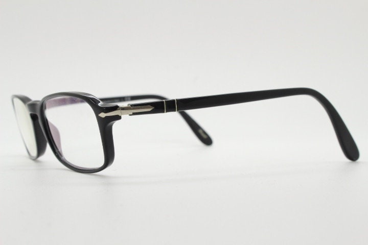 Persol rectangular eye glasses hand made in Italy. Black gloss acetate optical frame with keyhole bridge. Prescription eyeglasses. Vintage