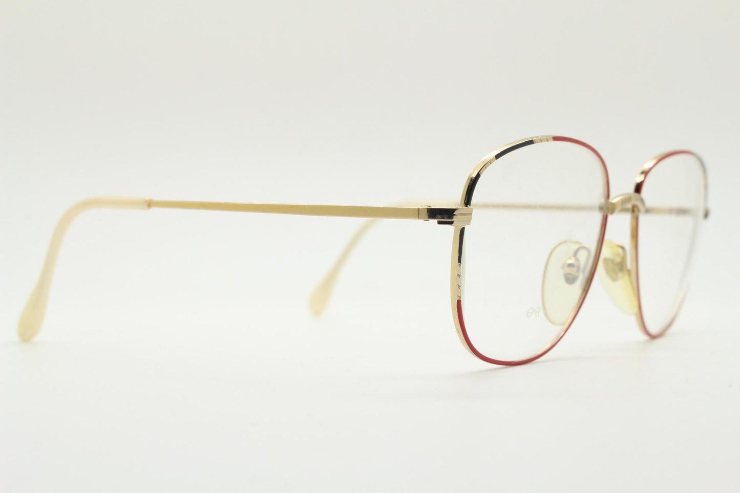 80s vintage slender gold metal frame eye glasses. Straightforward design with red and black highlights. Optical frame. Prescription. 90s NOS