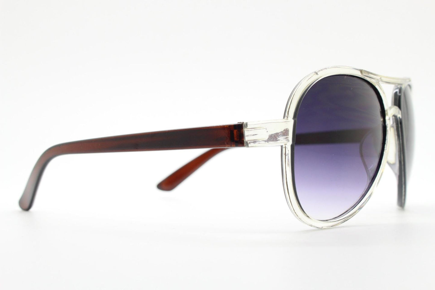 Y2K vintage aviator sunglasses. 2000's transparent and brown frame with with black graduating lenses. 70s design 00's NOS aviators.