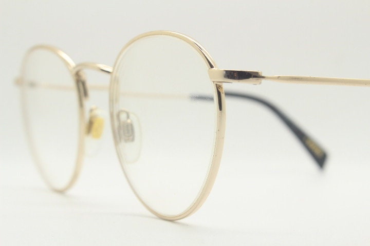 Levi's vintage round panto metal eye glasses. Light gold tone slim wire optical frames. Minimal prescription eyeglasses. RX spectacles