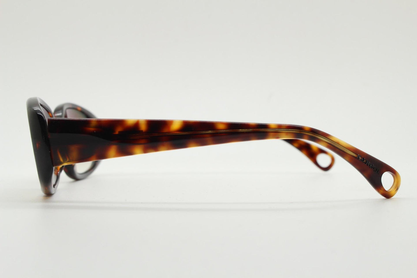 KANGOL 90s vintage rectangular sunglasses model 9KL62. Tortoise low profile wrap around frame with brown graduating lenses. 2000s. BNWT NOS
