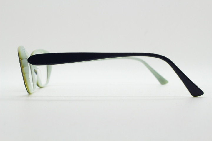 Jean Lafont Paris cat eye glasses made in France 3134. Jagged angular acetate cateye optical frames. Womens prescription eyeglasses. RX
