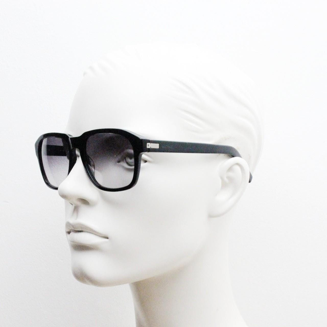 Jack Spade plain black rectangular sunglasses. Solid acetate frame with grey graduating lenses. Mens vintage 60s mod design. Keyhole bridge