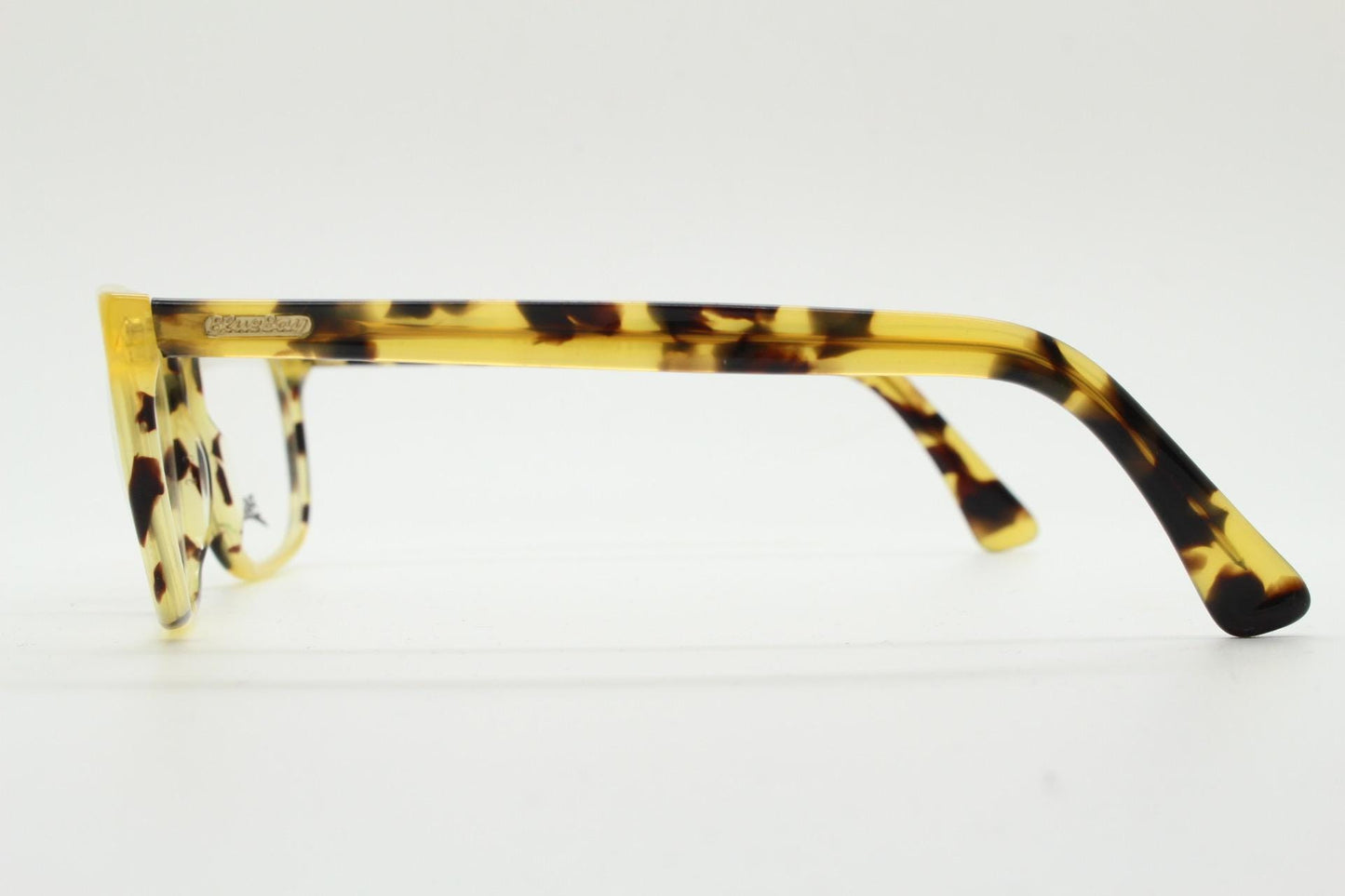 Blue Bay 90s vintage wayfarer design eye glasses made in Italy. Classic rectangular optical frame in honey tortoise. Prescription RX. NOS