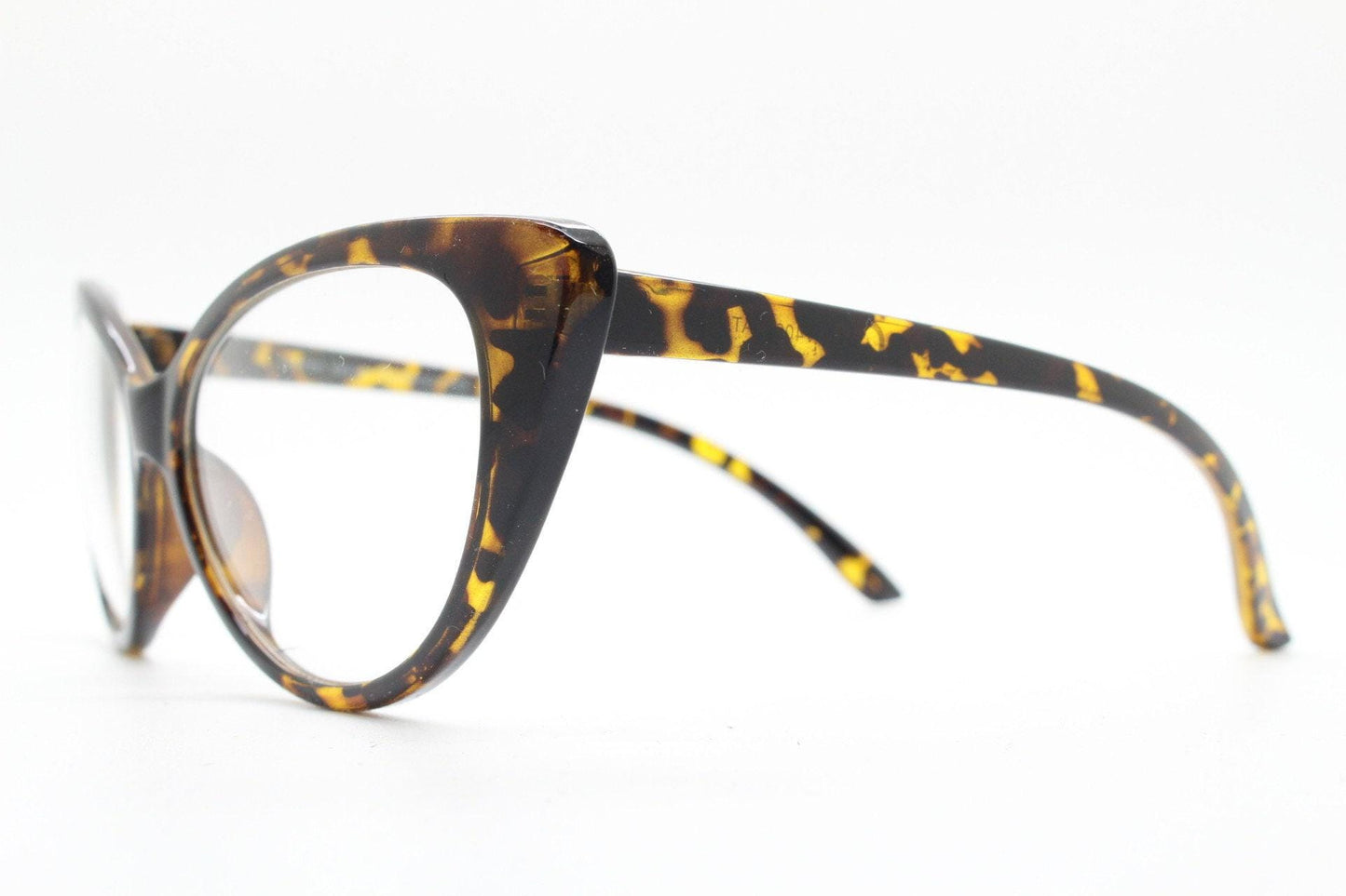 Pointed cat eye glasses. Tortoise vintage clear lens optical frames. Y2K womens prescription eyeglasses. 50s design rockabilly spectacles