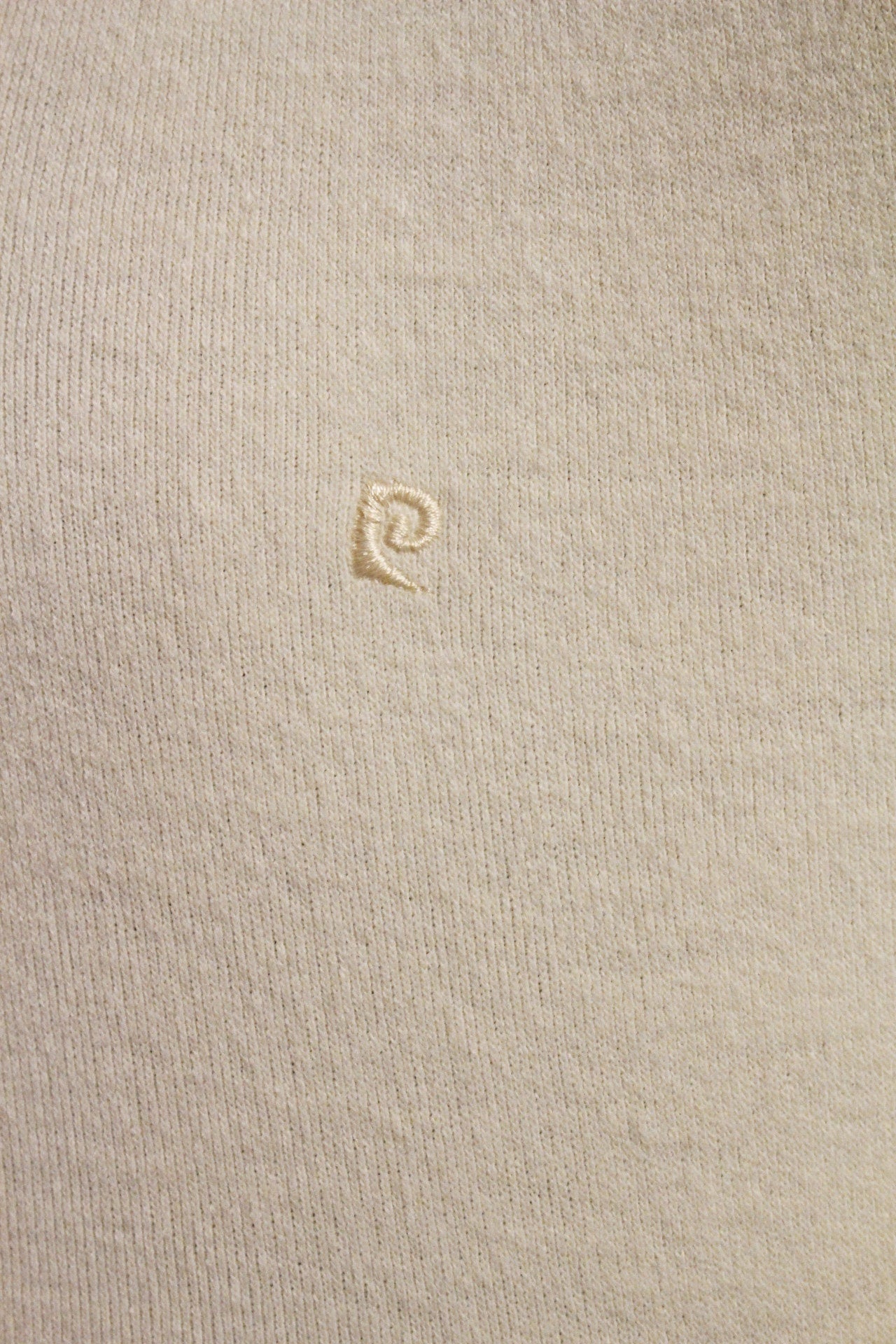 Pierre Cardin vintage 80s V neck knit jumper. Mens plain white slim fit pullover sweater top. True vintage original