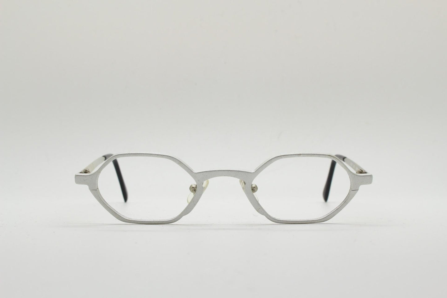 Guess 90s vintage hexagon eye glasses. Minimal matt silver micro style optical frames. Uber tech fashion. Prescription RX. Steampunk
