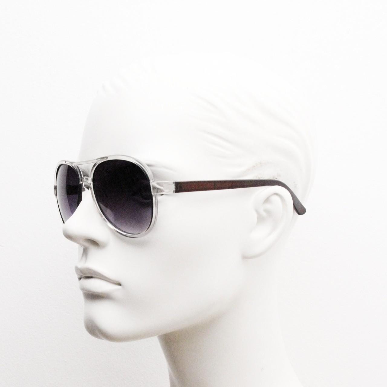 Y2K vintage aviator sunglasses. 2000's transparent and brown frame with with black graduating lenses. 70s design 00's NOS aviators.