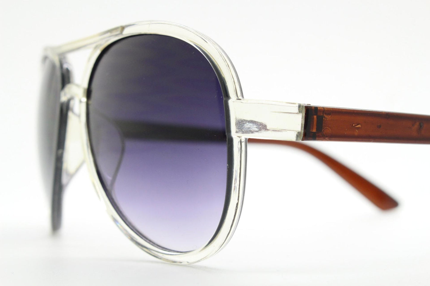 Y2K vintage aviator sunglasses. 2000's transparent and brown frame with with black graduating lenses. 70s design 00's NOS aviators.
