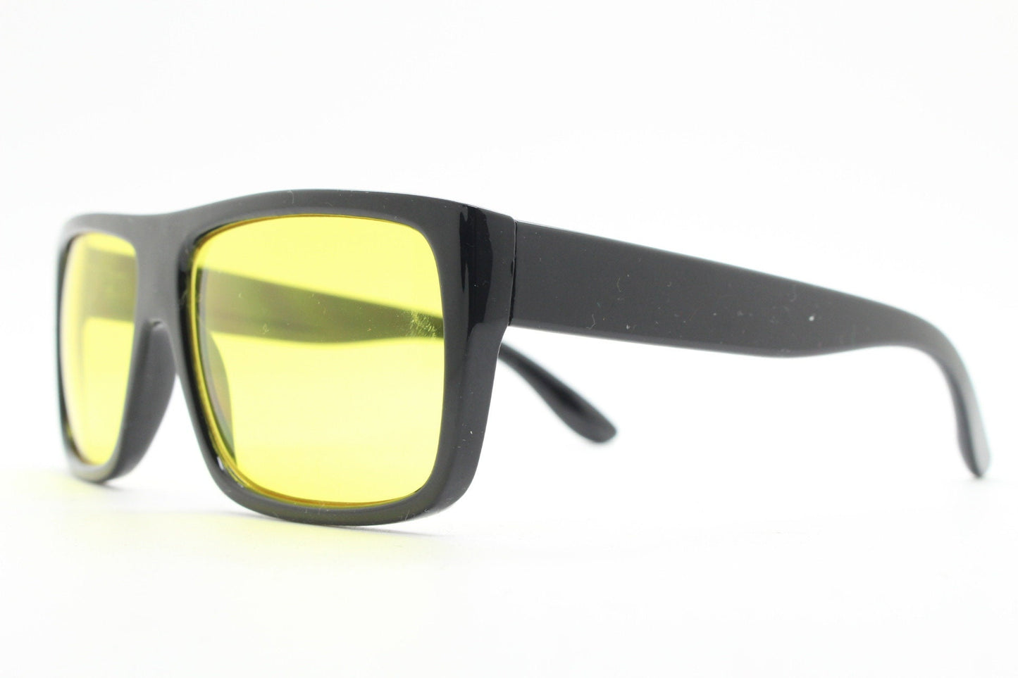 Y2K vintage square modified aviator sunglasses. Classic 70s style aviators in black gloss frame with bright yellow lenses. Unused NOS