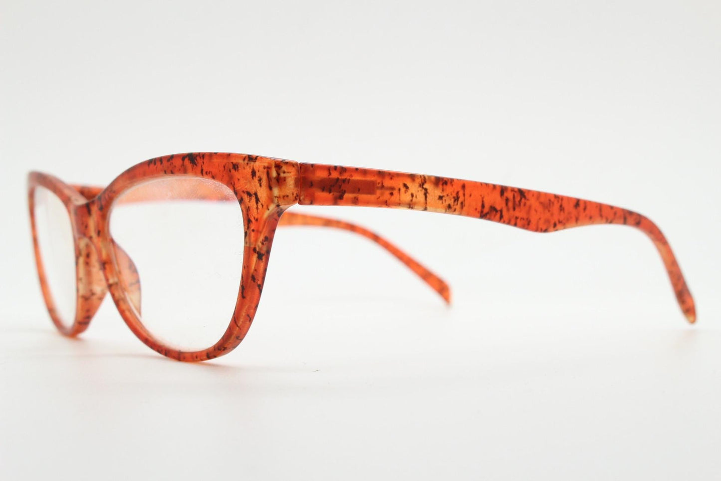 Y2K Vintage cat eye glasses. Transparent frosted cateye optical frames in speckled orange tiger pattern. Prescription. RX Spectacles