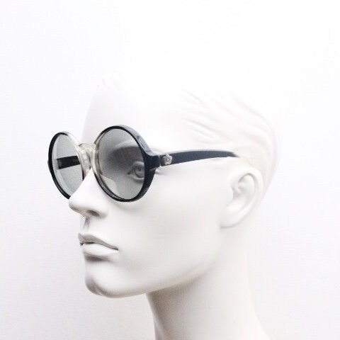 Mary Quant 60s vintage oversized round sunglasses. Definitive swinging London design. Black and crystal frame with light tone grey lenses