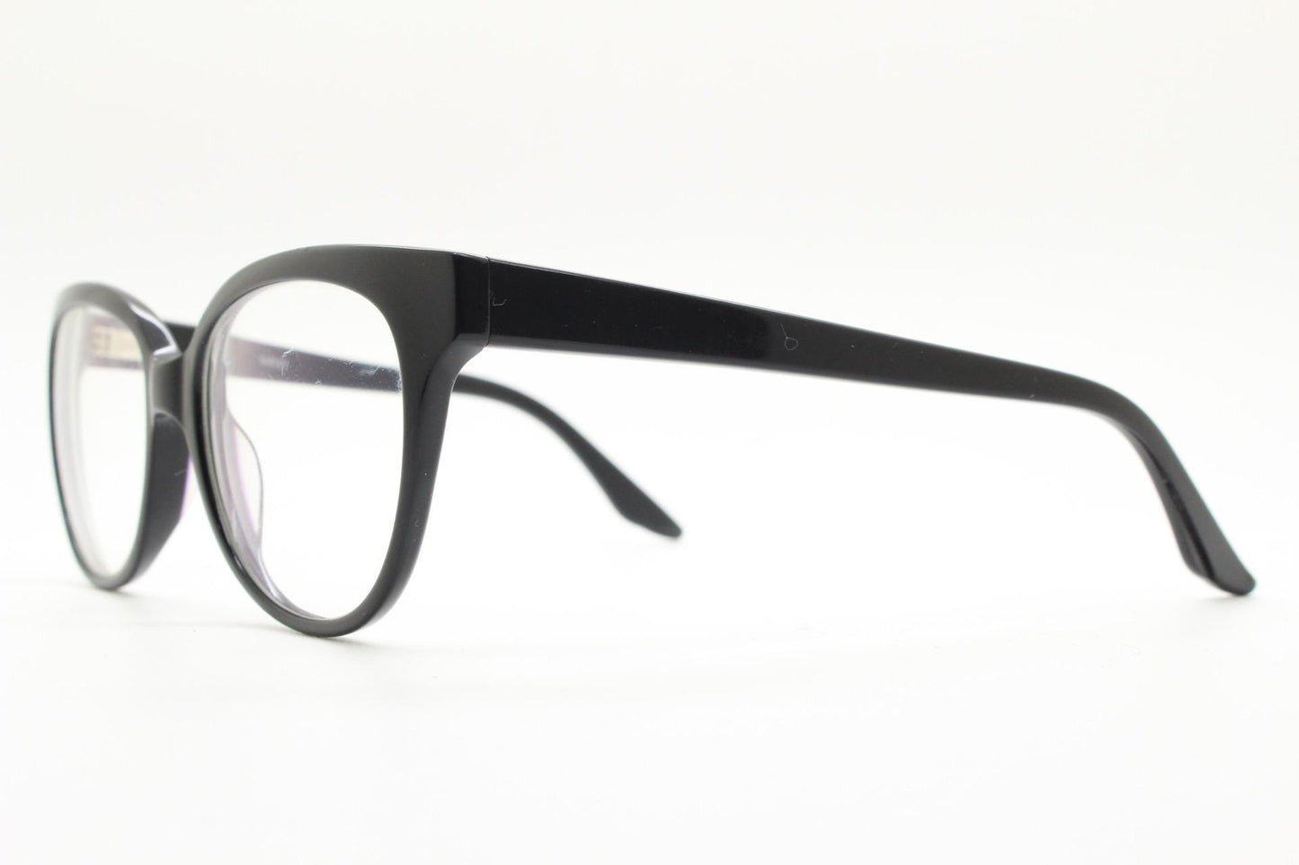 Modified cat eye glasses by Karian. Plain black gloss optical frames in high quality acetate. Prescription eyeglasses. RX cateye spectacles