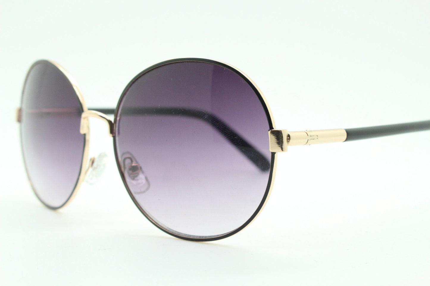 2000s vintage round metal sunglasses, Tasteful enamelled black on gold combo with gradient lenses. Unused BNWT panto. Y2K NOS