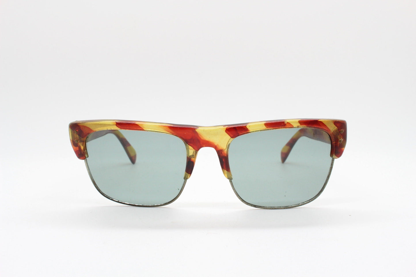 60s vintage low profile wide wayfarer style sunglasses. Mens mod transparent fat arm frame with hand finished print and real glass lenses