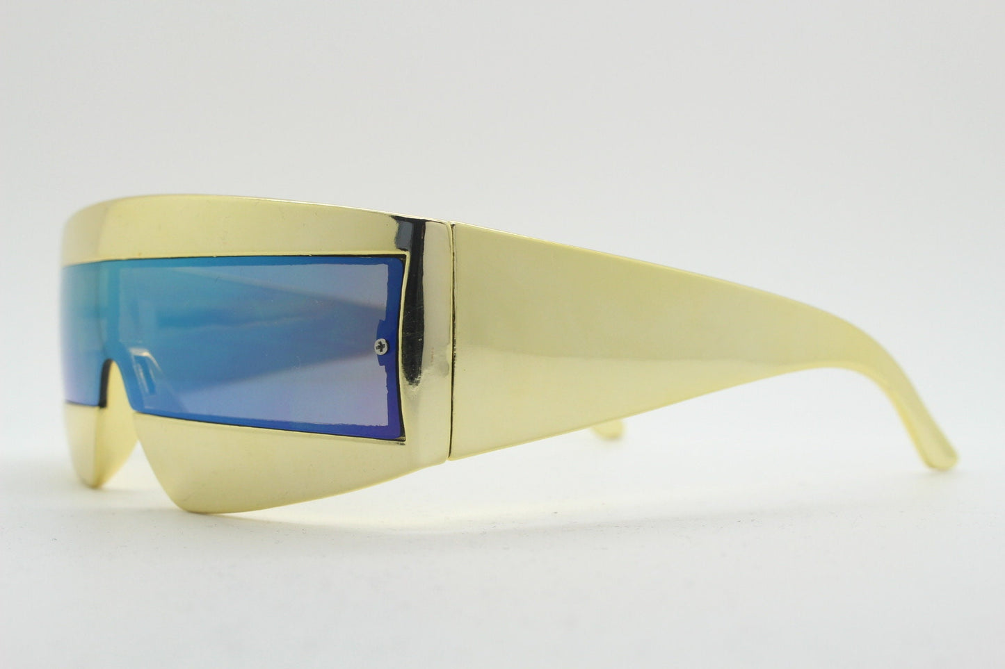 Y2K vintage square visor sunglasses. Gold 80s style robot shield design. Mirror mask mono lens with full height arms. 2000s NOS BNWT