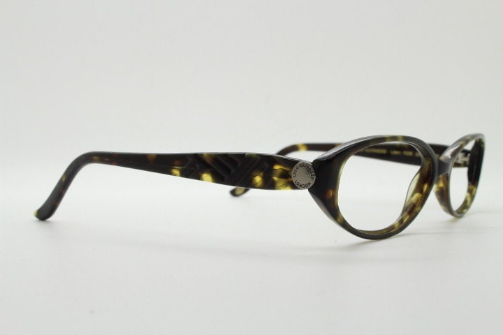 Lulu Guinness vintage oval eye glasses. Dark tortoise low profile optical frames. Prescription eyeglasses. RX spectacles