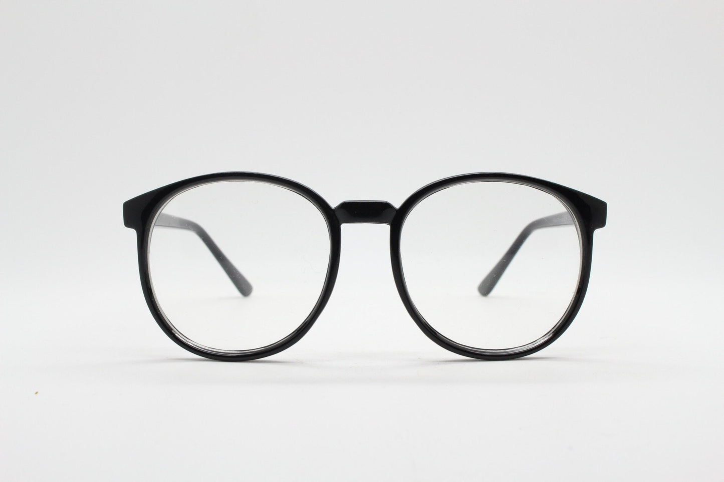 80s vintage black round glasses. Slightly oversized optical frames. Prescription eyeglasses with clear lens. RX spectacles