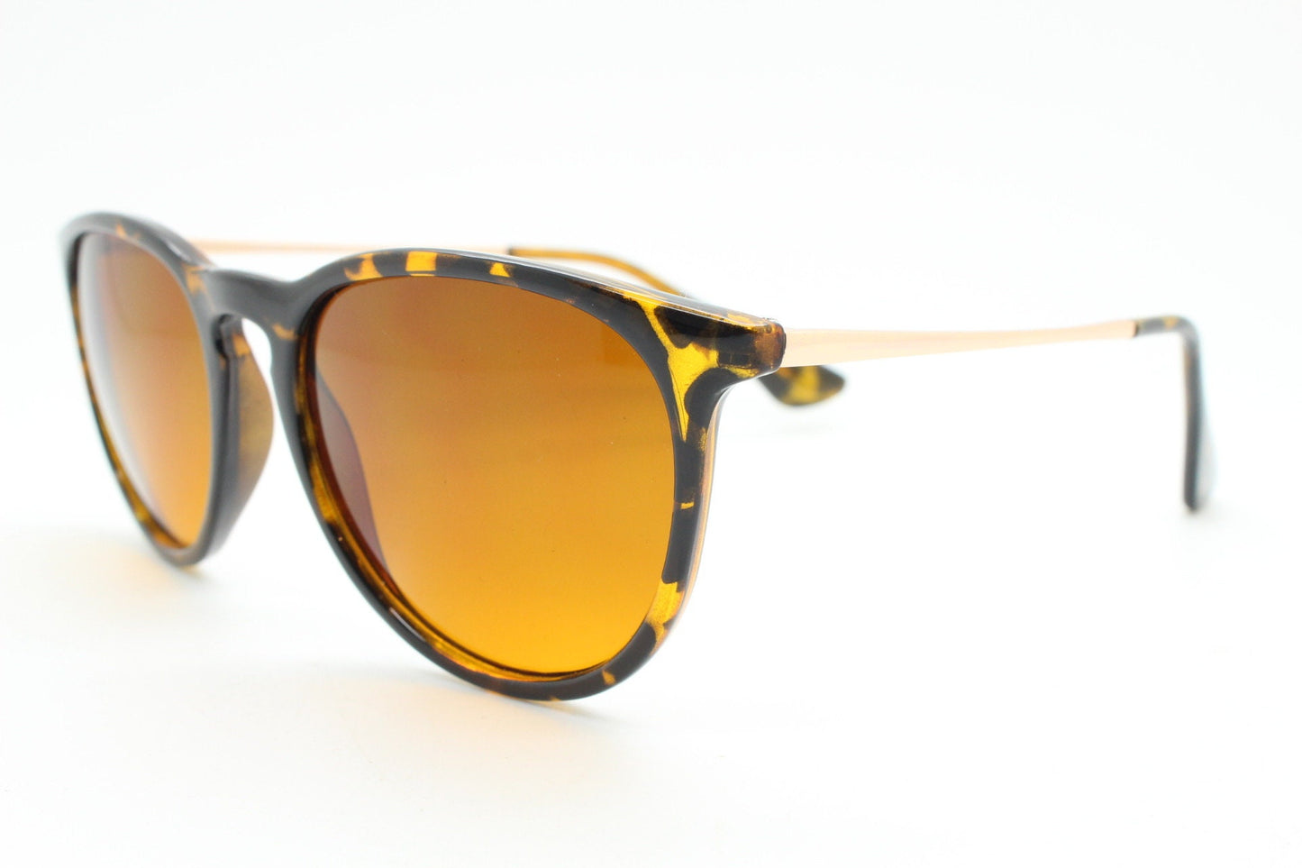 90s vintage sunglasses. Tortoise gloss frame with warm amber lenses. BNWT. NOS
