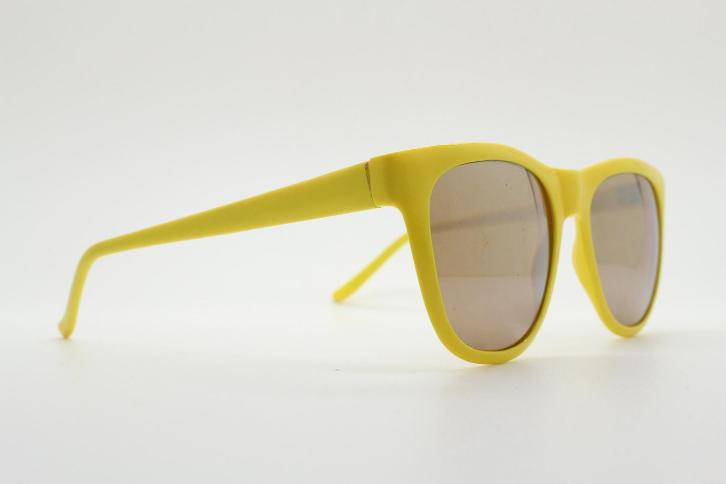 Vintage 80s square sunglasses. All time classic design in canary yellow with silver mirror lenses. Party monster magnet shades. NOS