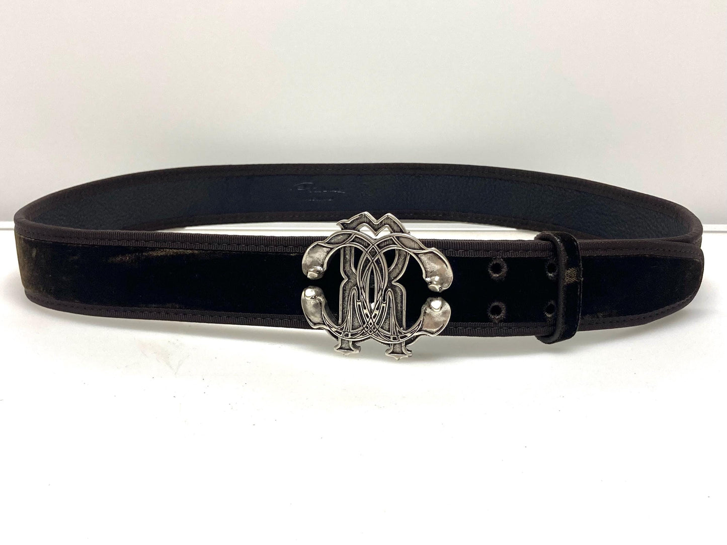 Roberto Cavalli Y2K vintage belt. Brown velvet with tape edge, Logo 'shield' buckle and leather back. Made in Italy. Mens NOS with dust bag