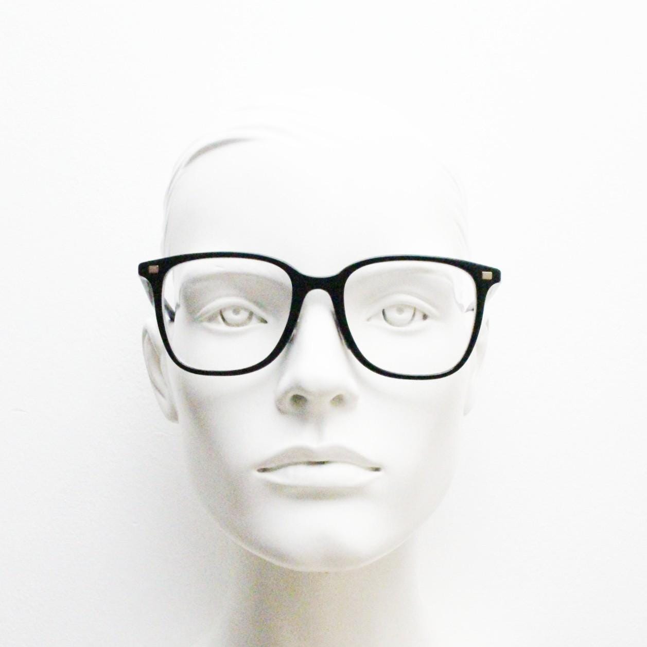 Ralph by Ralph Lauren oversized wayfarer design eye glasses. Black gloss slender acetate optical frame. Prescription eyeglasses. RX vintage