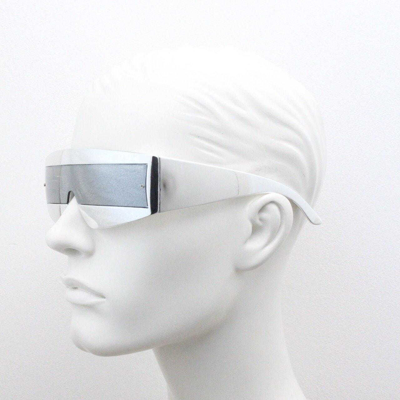 Y2K vintage square visor sunglasses. All silver 80s style robot shield design mirror mono lens with full height arms. 2000s mask. NOS BNWT