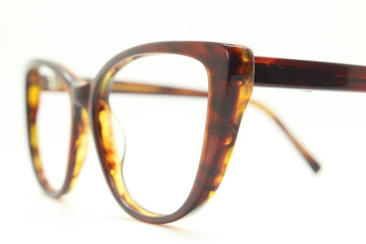 Tom Woolf vintage pointed cat eye glasses. Transparent mottled brown cateye optical frame. Womens prescription eyeglasses. RX spectacles