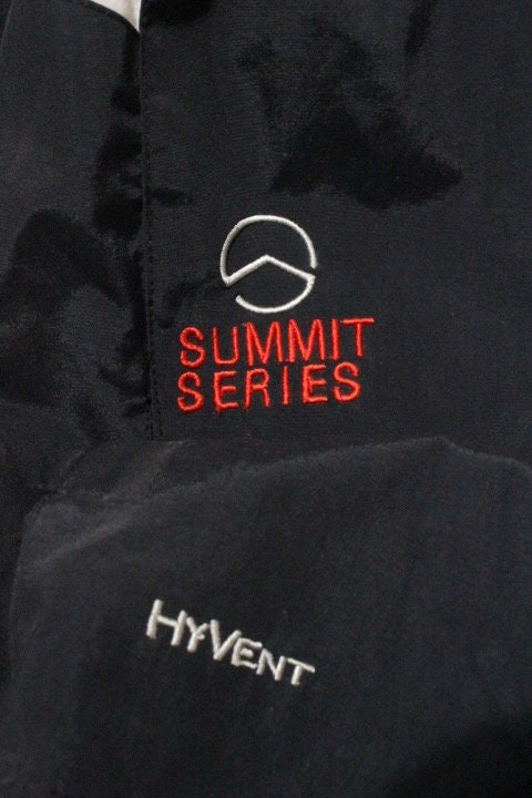 North Face zipper 4 pocket hoody Stavros jacket. Waist length black Hyvent Summit Series with mesh lining. Size S. Clearance item. RRP 350