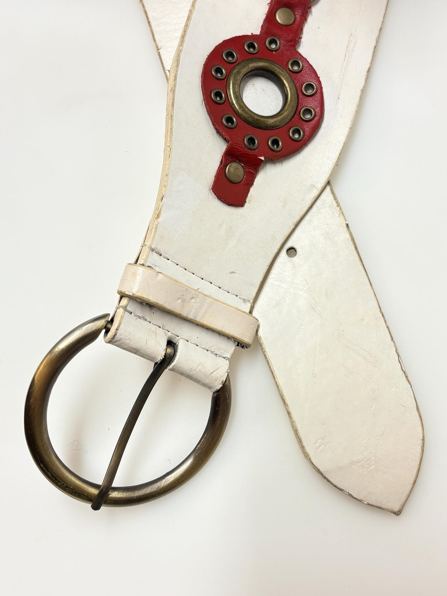 Y2K vintage womens white dress belt with red 'telephone dial' circles applique. Genuine 2000s with brass trims and buckle. NOS