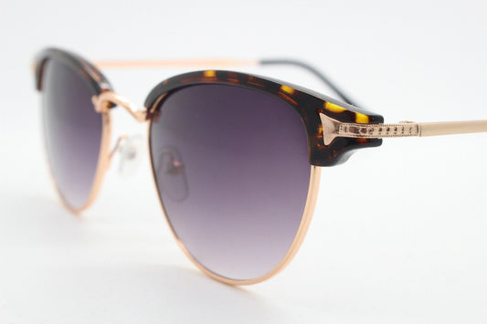 90s vintage cateye sunglasses. Womens 50s, 60s design cat eye with tortoise browline and gradient smoky lenses. NOS
