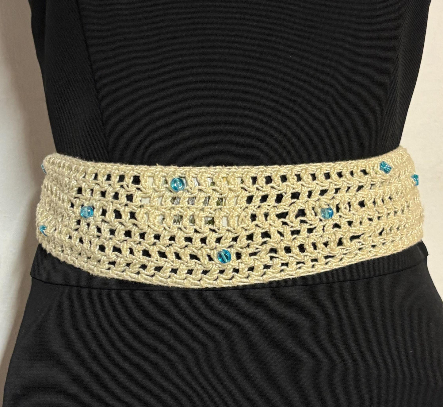 Patrick Thompson beige Y2K vintage womens crochet sash belt. 2000s feature bow tie design for a dress. Hand made. Unused NOS. BNWT