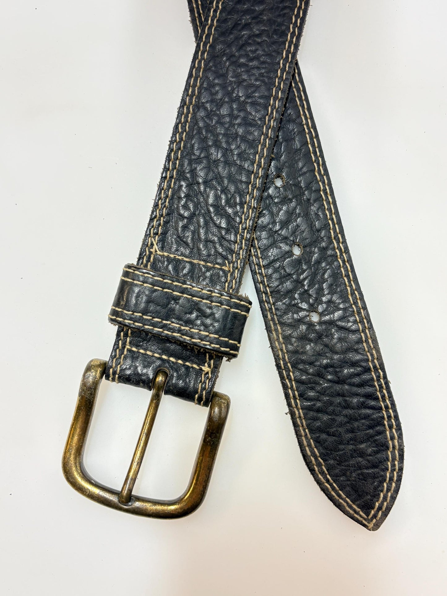 80s vintage black thick genuine leather belt with brass buckle. Superior quality full grain texture cowhide. For jeans and trousers
