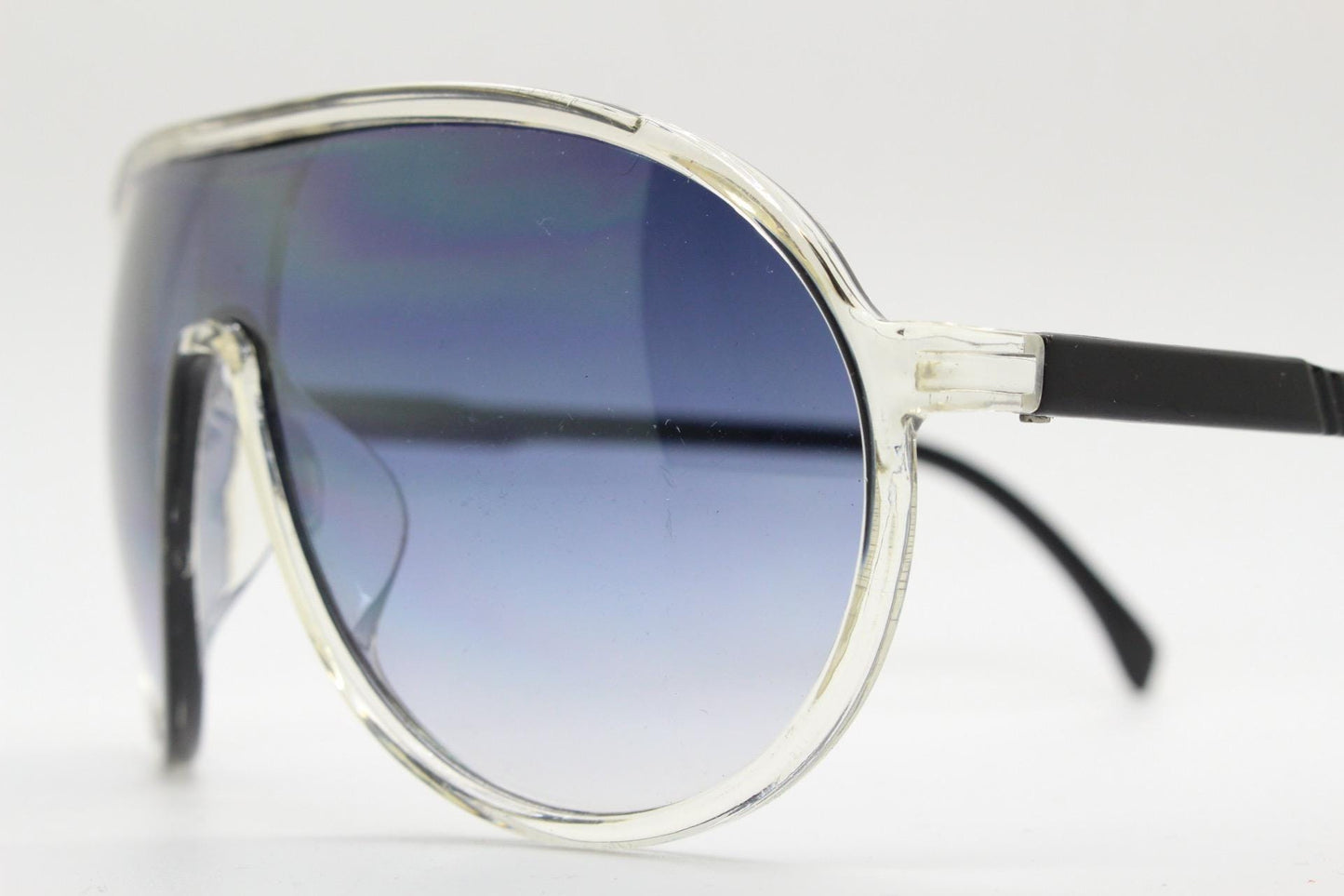 Y2K vintage visor aviator sunglasses. 2000's transparent and black frame with graduating mono lens mini mask shield design. BNWT. 00's NOS