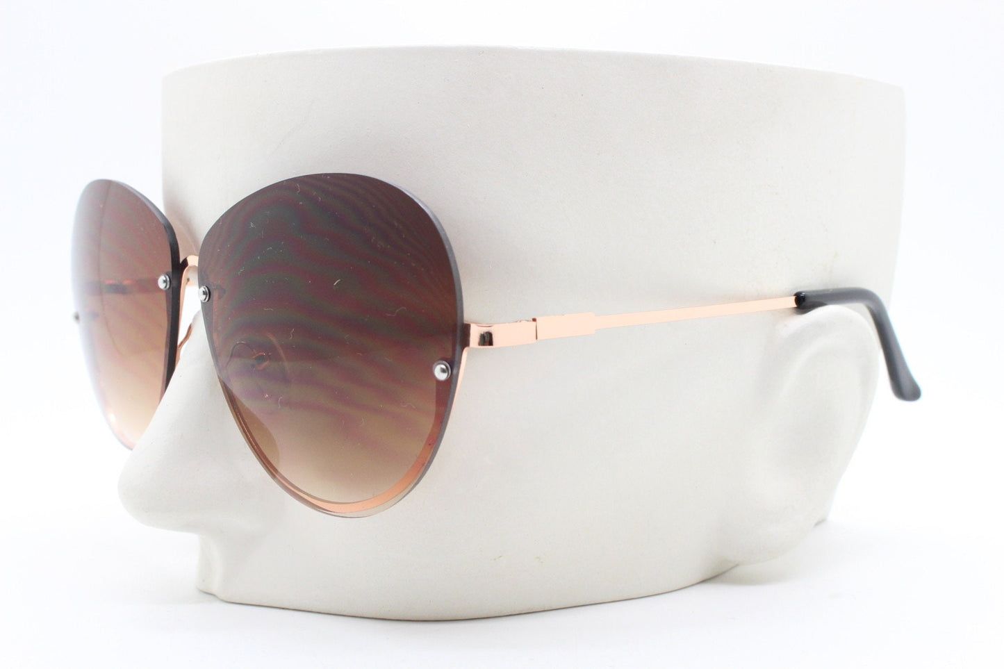 Y2K vintage large rimless sunglasses. Women's 70s style half frame design with graduating brown lenses and gold arms. 2000s BNWT