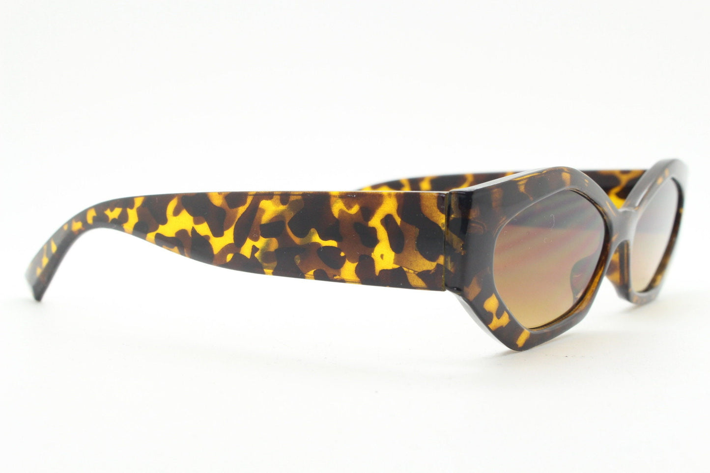 Vintage 90s low profile hexagon sunglasses. Honey tortoise sharp angled 6 sided frame with full height arms and amber lenses. Unused  BNWT