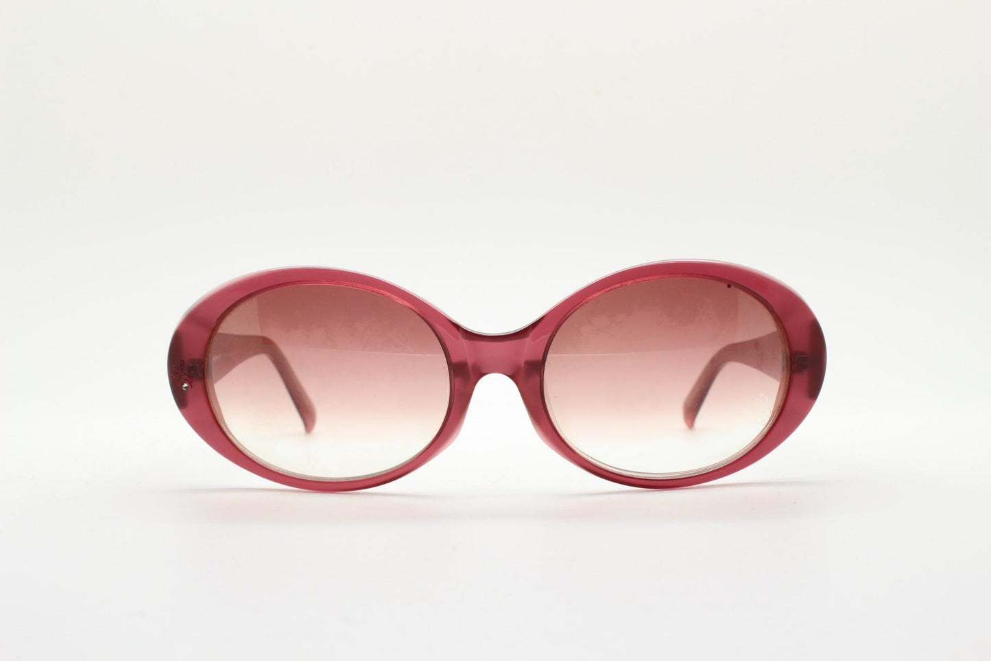 Rebecca Taylor Y2K chunky oval sunglasses made in Japan. Womens transparent pink frame with sensational graduating lenses. Designer vintage