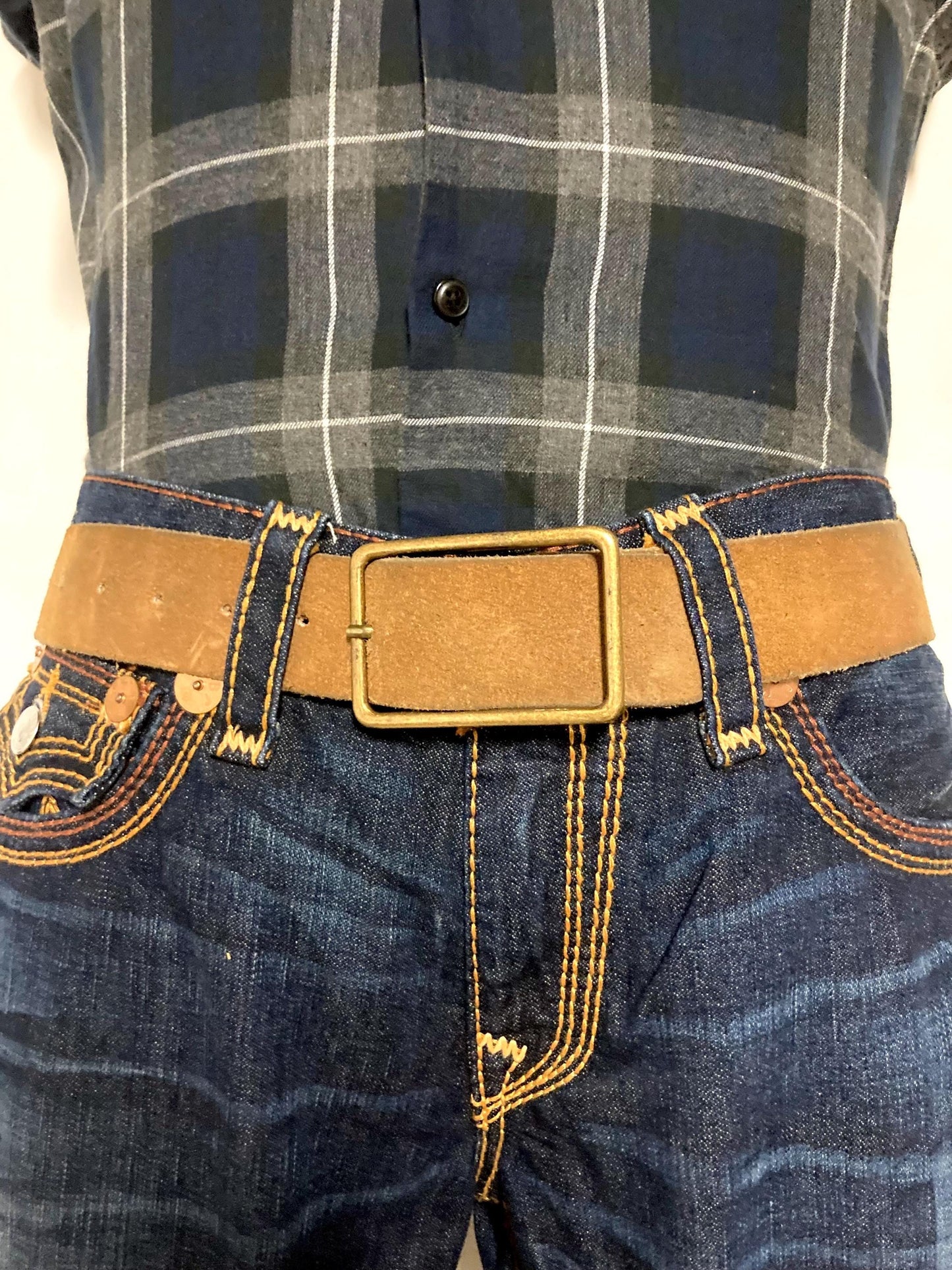 60s vintage thick brown suede 2" belt with large brass buckle. Made from genuine supple cowhide leather for jeans or trousers. Mens. Hippy