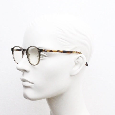 Yellows plus round eye glasses made in Japan. Tortoise 30s design acetate optical frame. Prescription eyeglasses. RX vintage