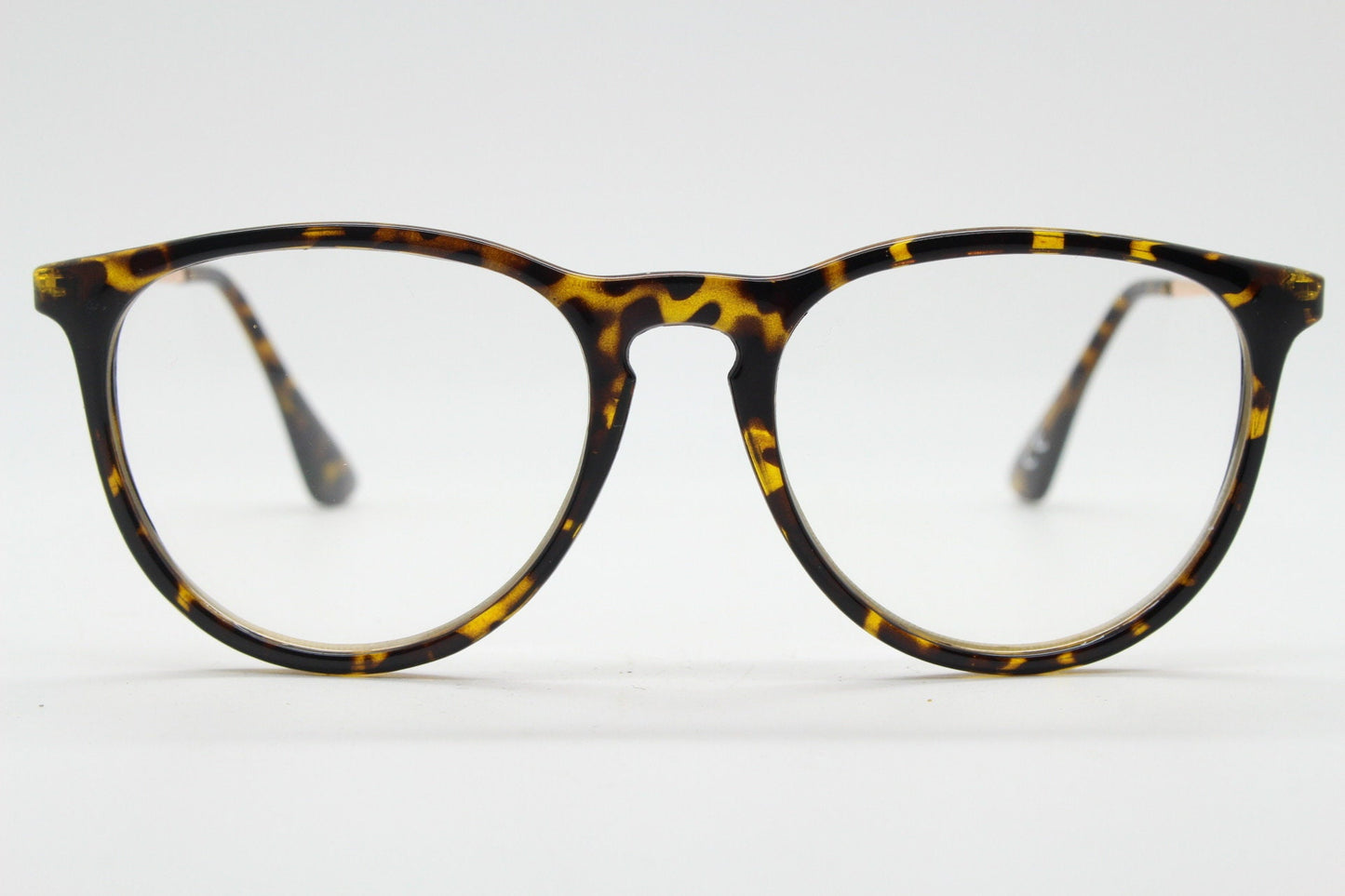 90s vintage refined wayfarer design eye glasses. Slim tortoise optical frames. Prescription eyeglasses. RX spectacles. NOS
