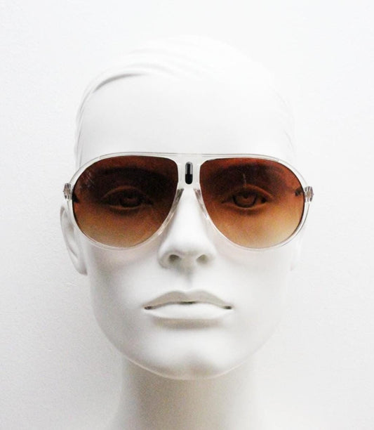 Y2K vintage aviator sunglasses. 2000's transparent and brown frame with graduating lenses. 70s design. 00's NOS aviators