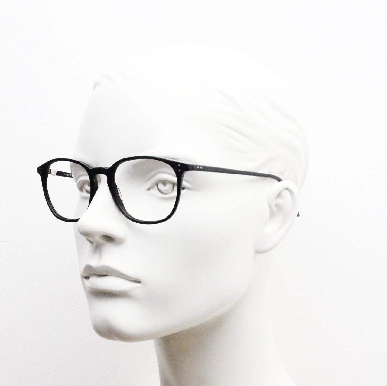 London Retro rectangular eye glasses. Plain black gloss acetate optical frames with keyhole bridge. Prescription eyeglasses. RX spectacles