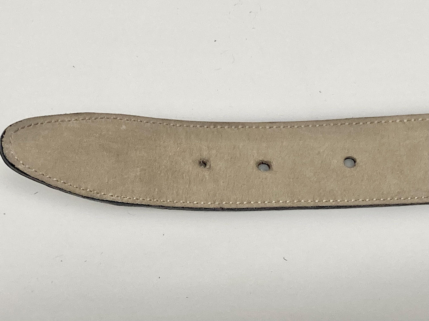 Iceberg 90s vintage womens belt in black genuine all leather with smart covered buckle. For dress or trousers. Made in Italy. BNWT. NOS