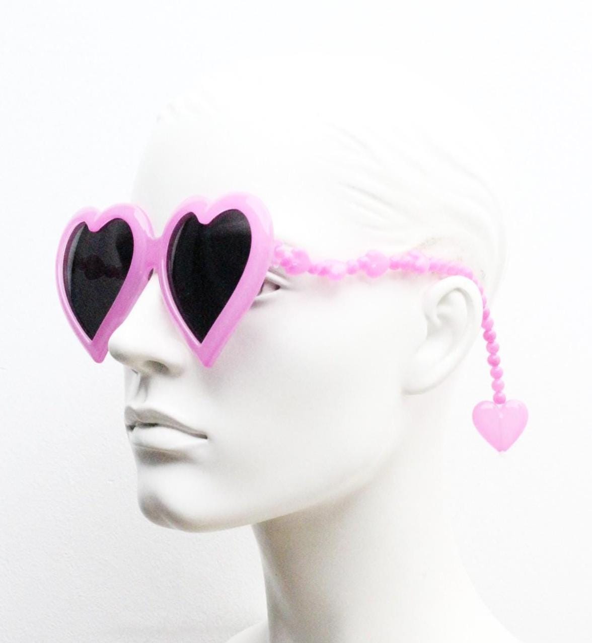 Jeremy Scott heart sunglasses made by Linda Farrow. Candy pink frame with awesome bead chain arms. Collectors grail. Vintage. NOS Full set