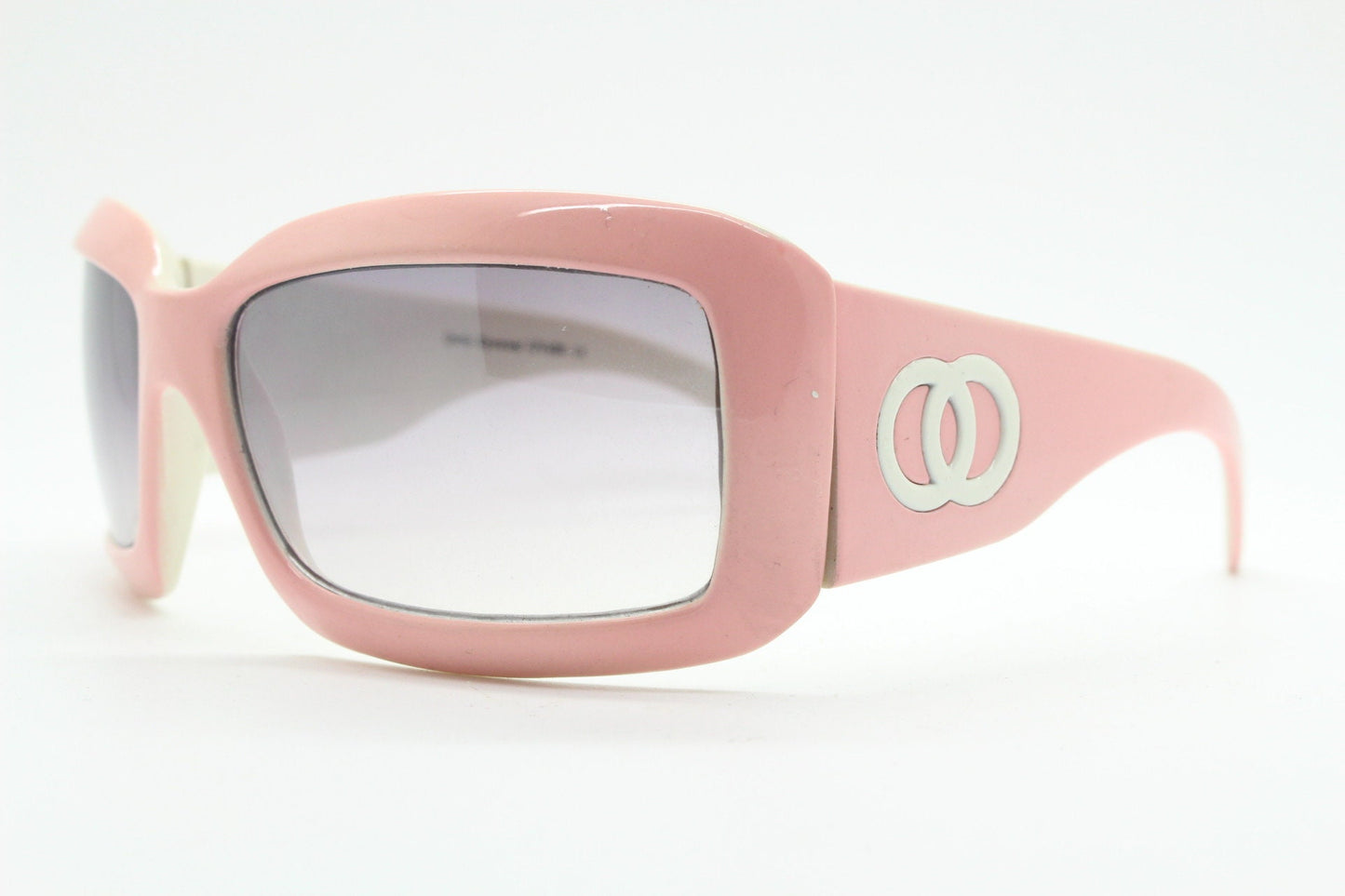 Y2k vintage rectangular wrap around bug eye sunglasses. Curving pink frame with big chain link logo. Rave shield fashion grail. 2000s NOS