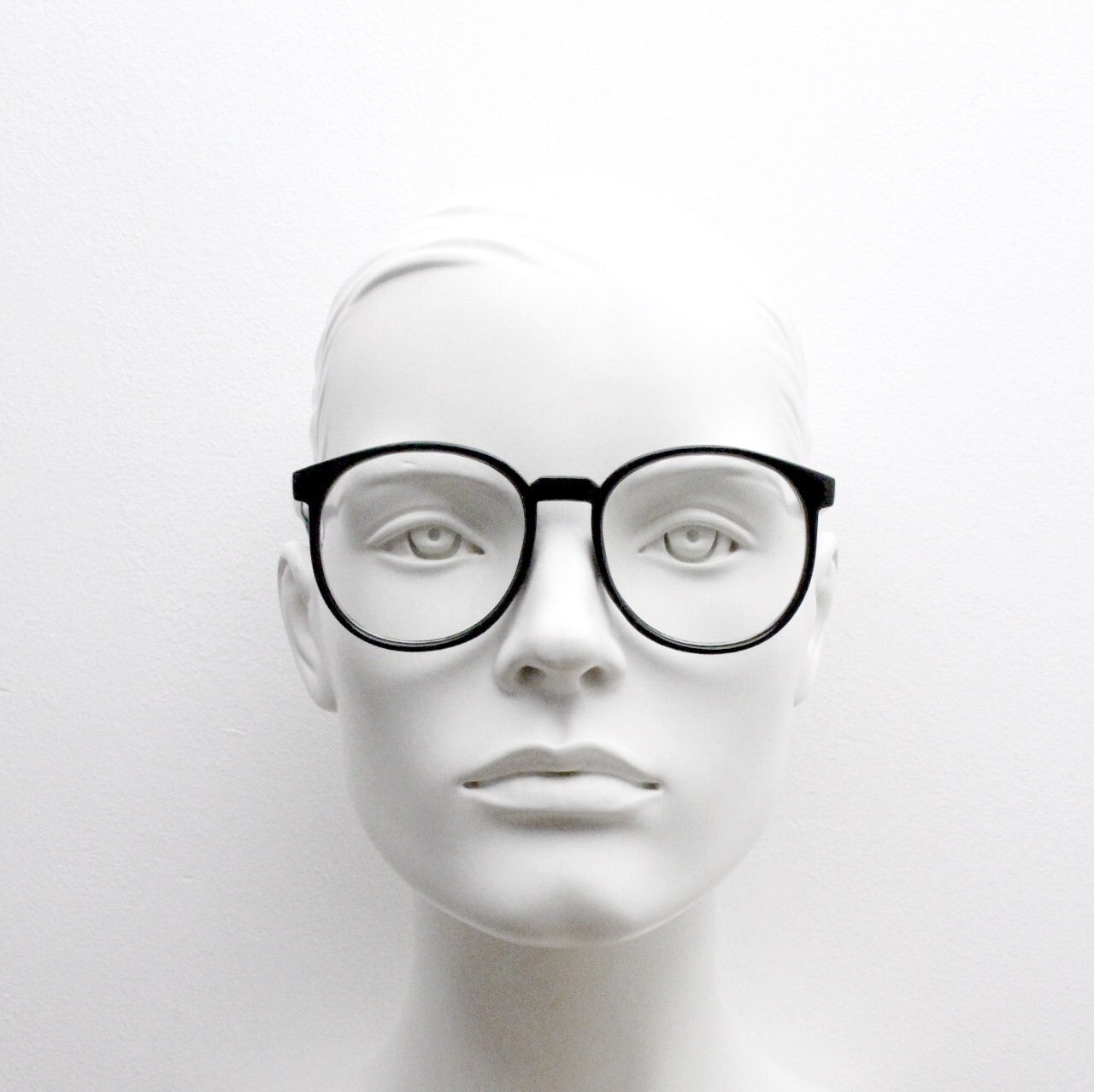 80s vintage black round glasses. Slightly oversized optical frames. Prescription eyeglasses with clear lens. RX spectacles
