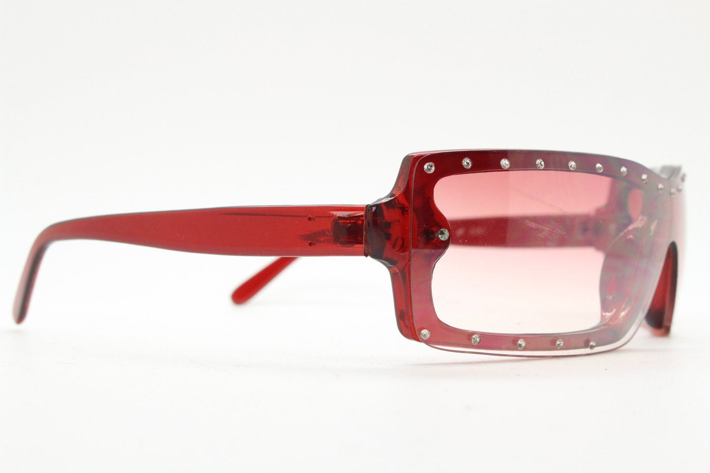 Y2K vintage shield sunglasses with diamante. Red wrap around mini mask style with curved mono lens. 2000s unused NOS. Visor