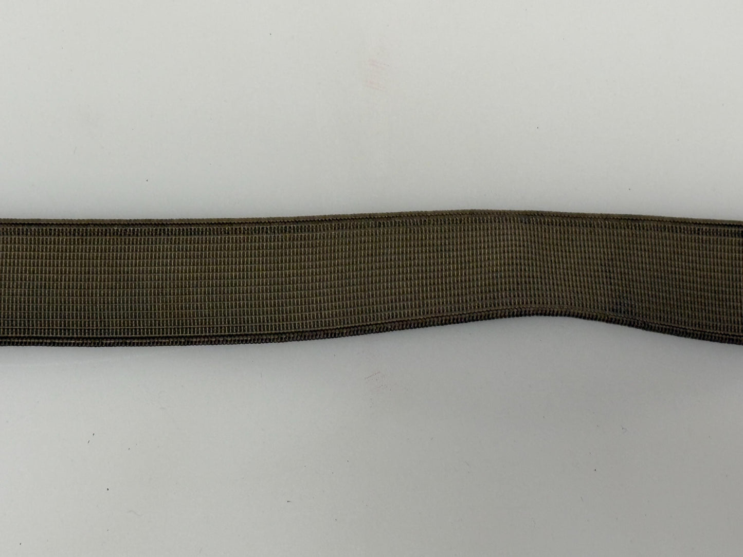 80s vintage army cammo disco stretch belt. Thin elasticated cinch style to wear on a dress with S hook buckle. Camouflage. NOS