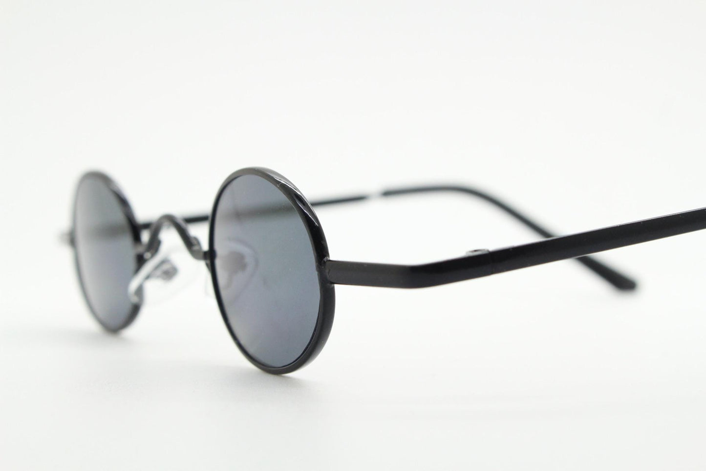 90s vintage small oval sunglasses. Imposing minimal black gloss metal victorian style frame. Steampunk. Unused BNWT