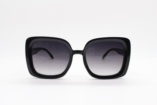 Y2K vintage oversized square sunglasses. Women's thick black 70s style frame with graduating smoky lenses. 2000s BNWT